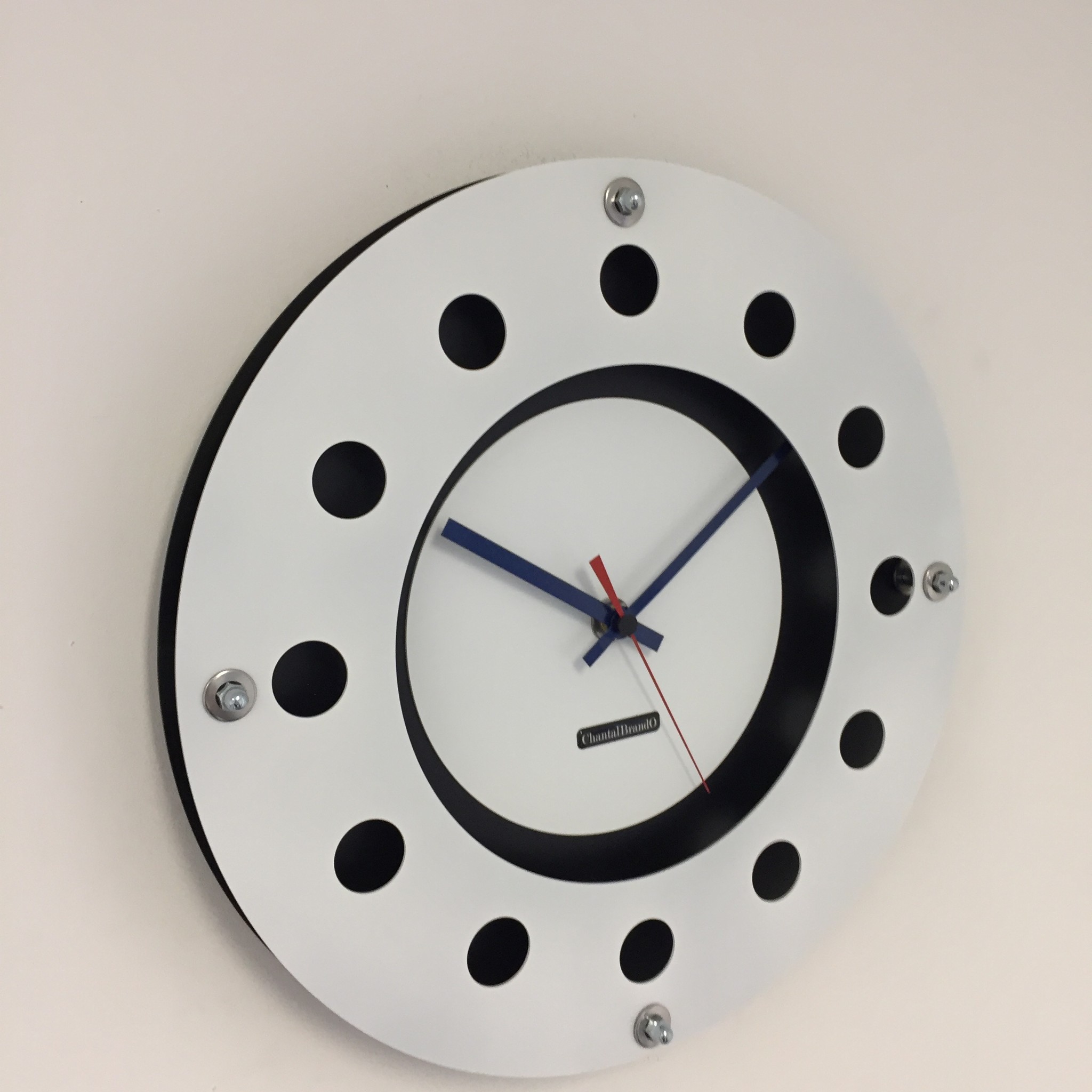 ChantalBrandO Design - Wall clock White Flens Mecanica Complete Black With White Small Indoor Circle Black Blue Red Wager Modern Dutch Design Handmade 40 cm