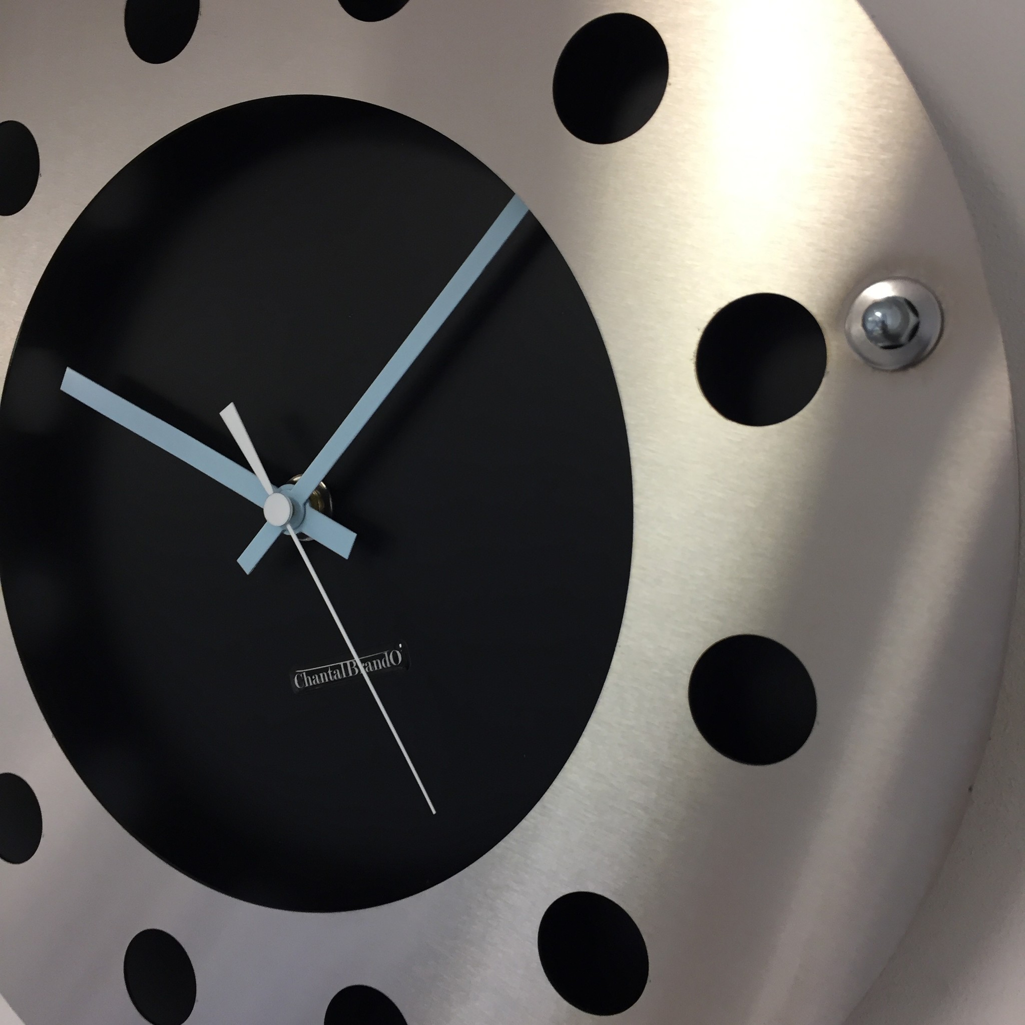 ChantalBrandO Design - Wall clock Mecanica Black & Silver Blue White Pointer Modern Dutch Design Handmade 40 cm