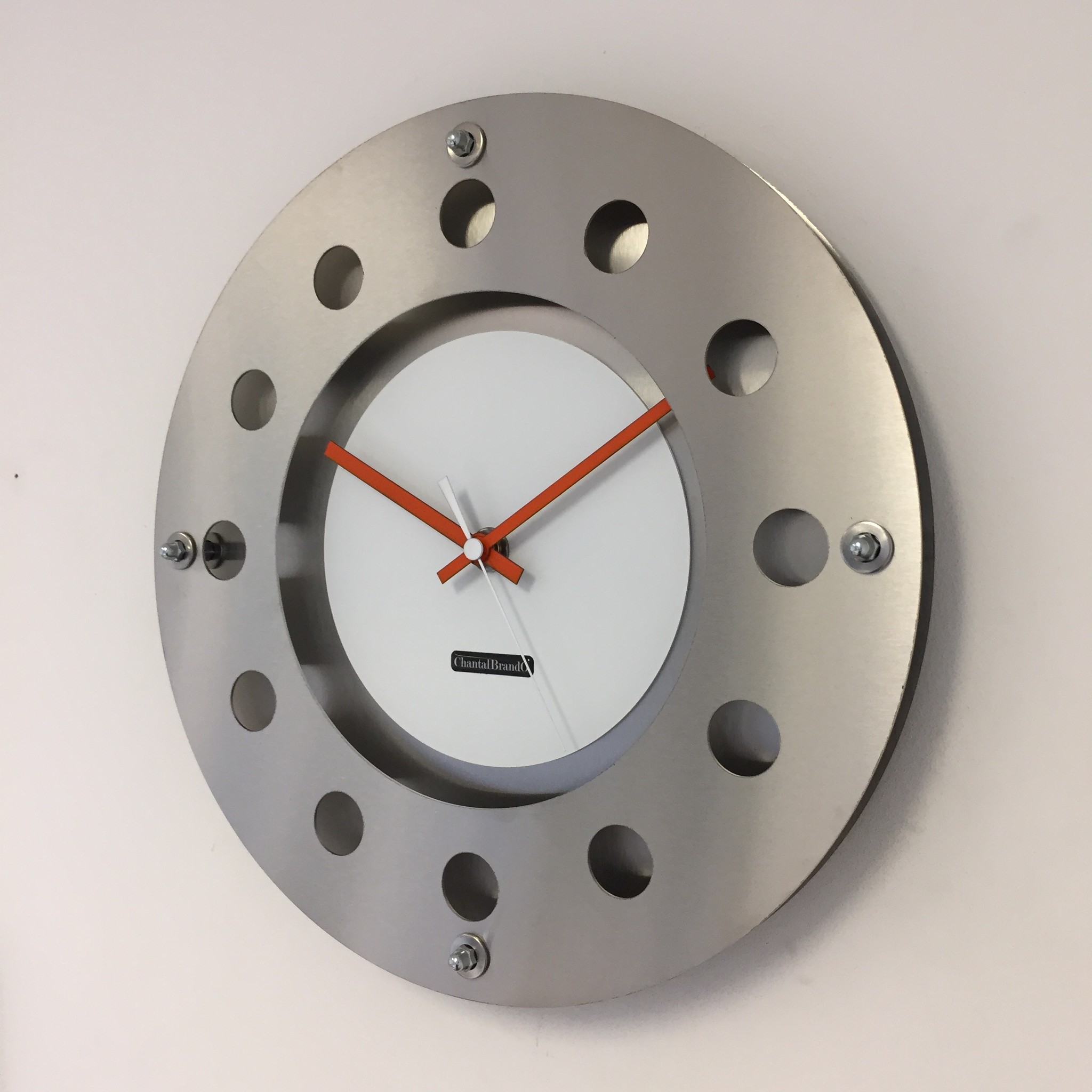 ChantalBrandO Design - Wall clock Mecanica Small Indoor Circle White Orange White Modern Dutch Design Handmade 40 cm