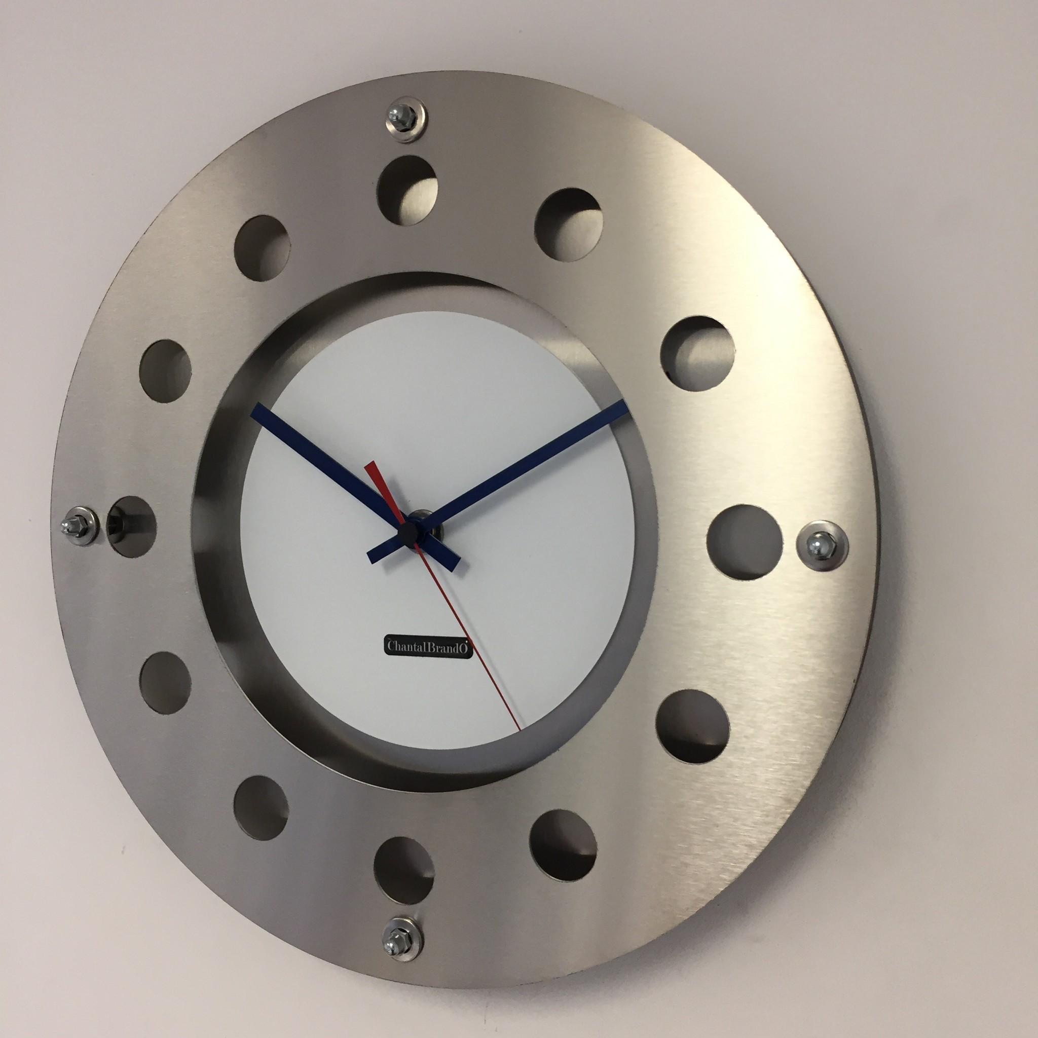 ChantalBrandO Design - Wall clock Mecanica Small Inside Circle White Darkblue Red Modern Dutch Design Handmade 40 cm