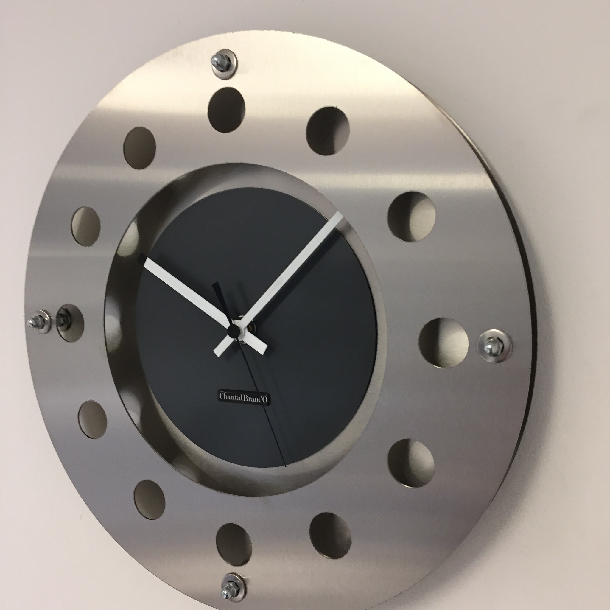 ChantalBrandO Design - Wall clock Mecanica Small Indoor Circle Gray White Black Modern Dutch Design Handmade 40 cm