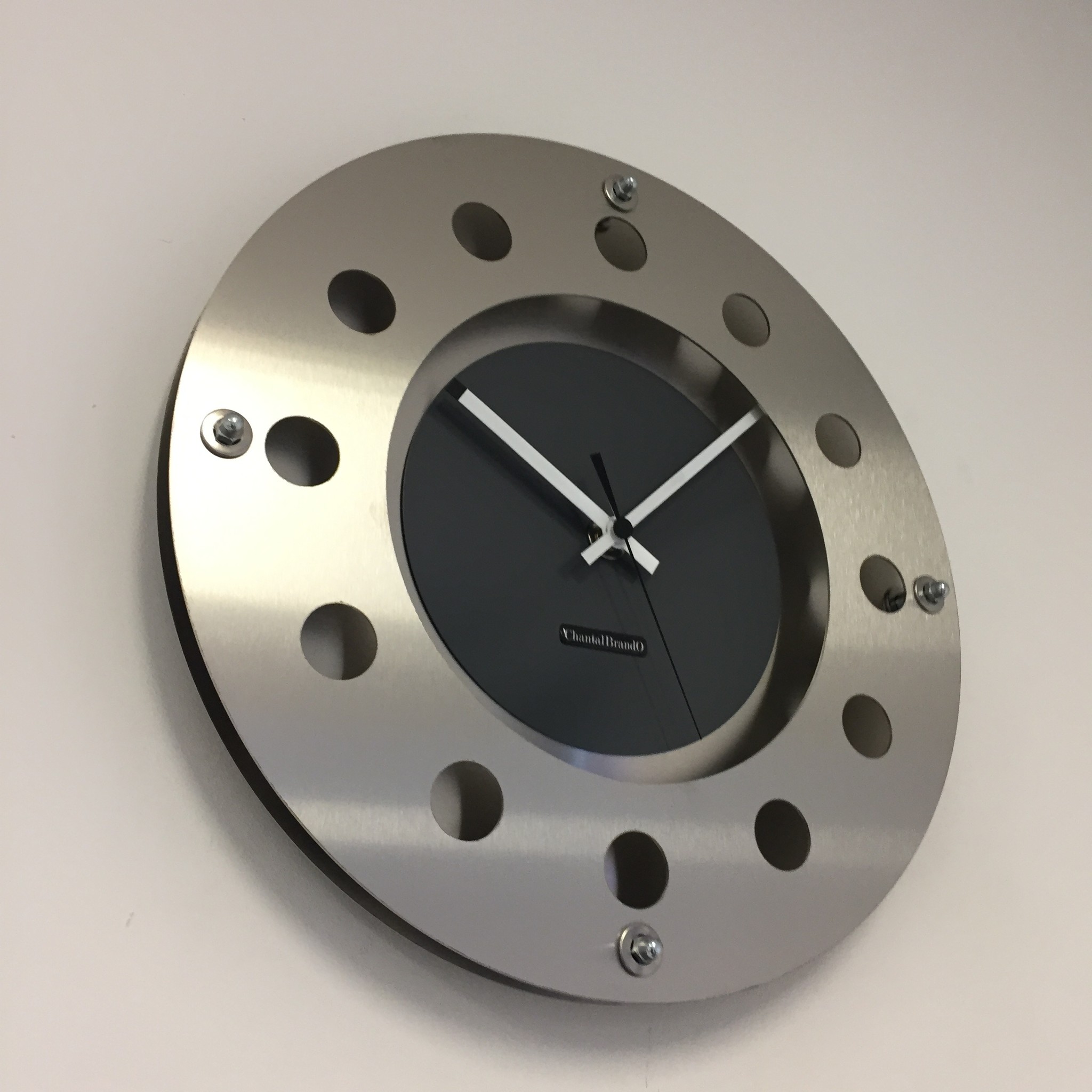 ChantalBrandO Design - Wall clock Mecanica Small Indoor Circle Gray White Black Modern Dutch Design Handmade 40 cm