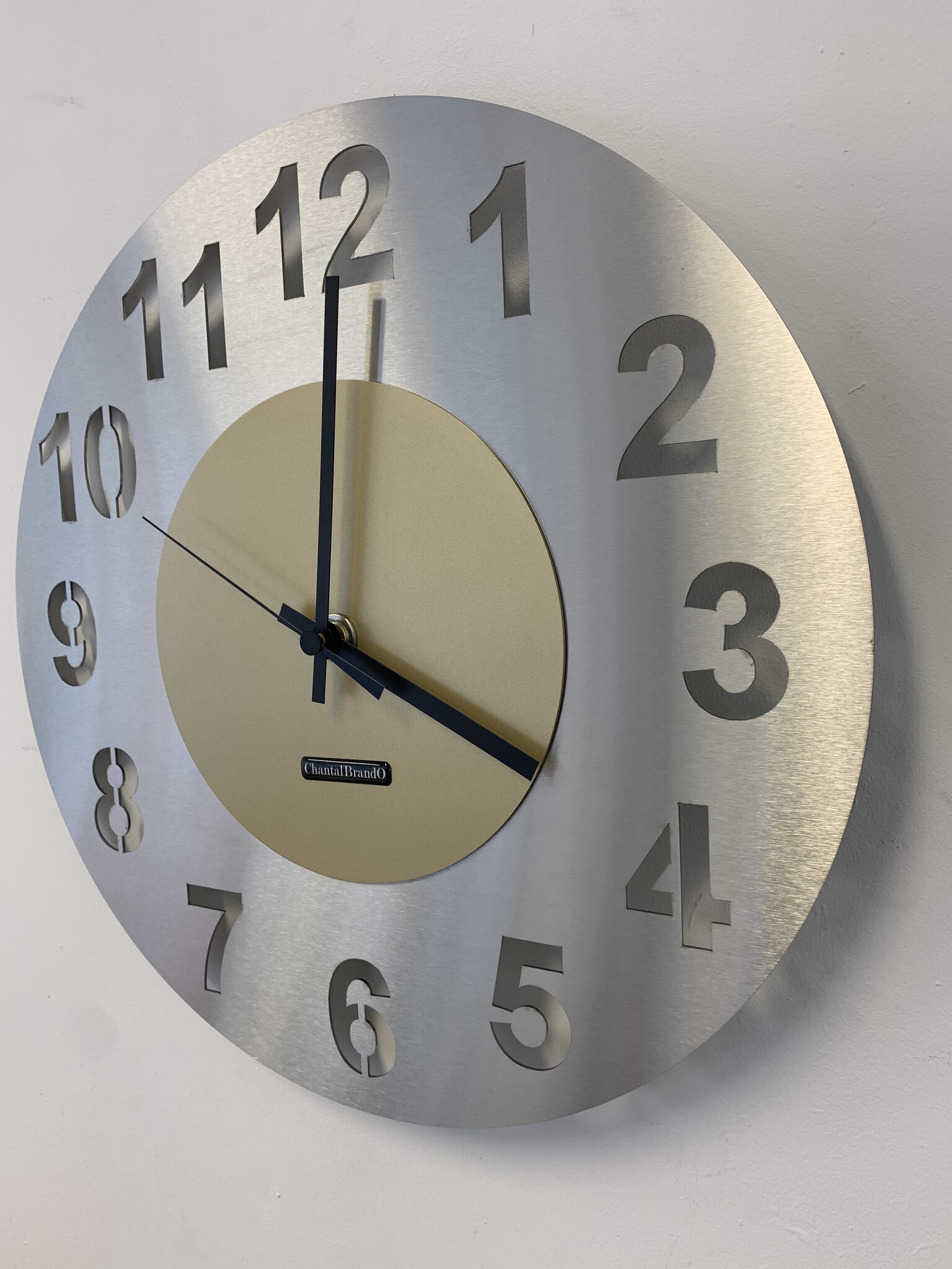 Klokkendiscounter Design - Wall clock Junte Gold Design