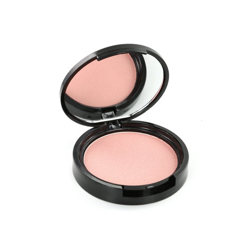 NYX Illuminator - 05 Enigmatic