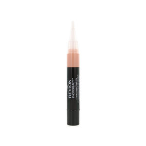 Revlon Photoready Color Correcting Pen - 030 Anti-Dark Spots Photoready Color Correcting Pen - 030 Anti-Dark Spots
