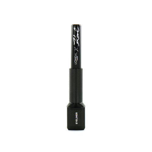 L'Oréal X Karl Lagerveld Matte Metallic Eyeliner - 12 Chic Rose Silver