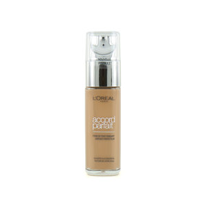 L'Oréal Accord Parfait Fond de teint - 7.D/7.W Golden Amber Accord Parfait Fond de teint - 7.D/7.W Golden Amber