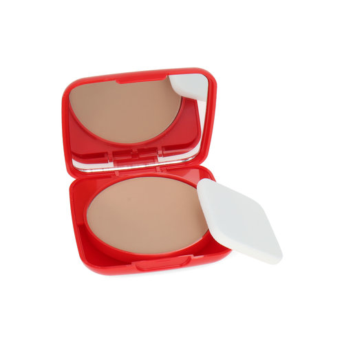 Rimmel Lasting Finish Buildable Coverage Fond de teint Poudre - 007 Golden Beige Rimmel Lasting Finish Buildable Coverage Fond de teint Poudre - 007 Golden Beige