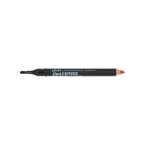 NYX Dazed & Diffused Blurring Rouge à lèvres - Unwind