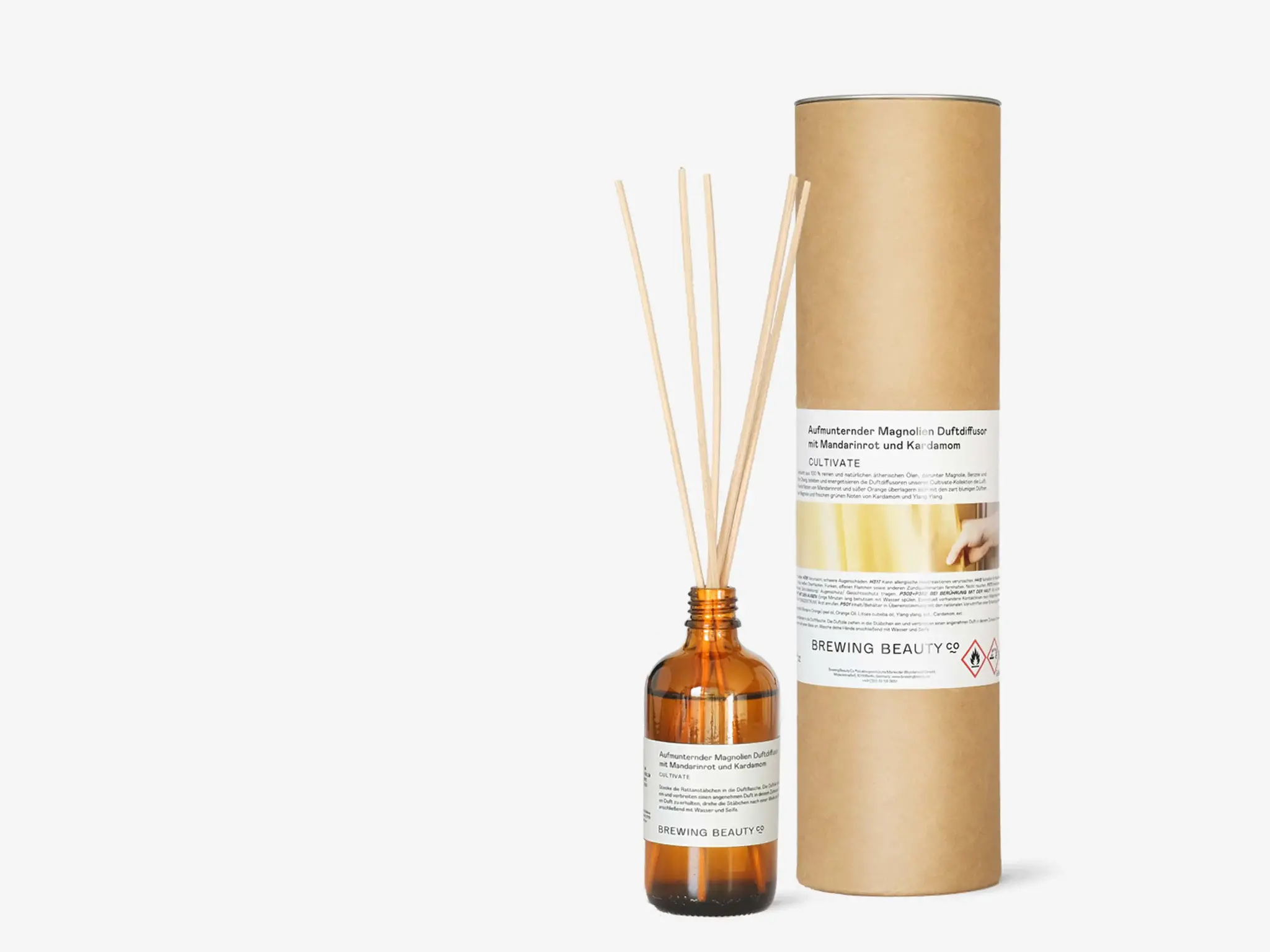 CULTIVATE Cheering Magnolia Reed Diffuser with Mandarin Red and Cardamom