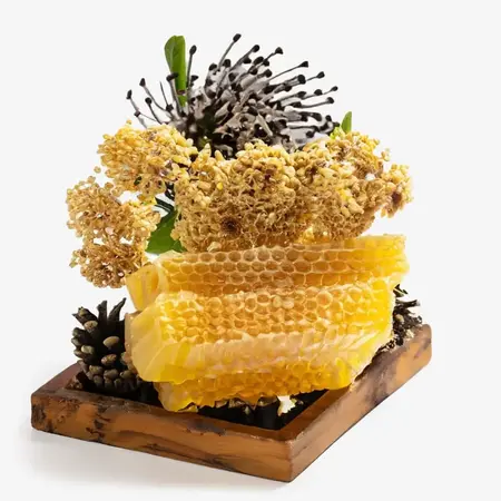 Royal Jelly: Luxurious Rejuvenation for a Youthful Look