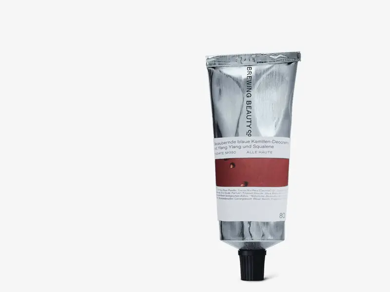 RADIATE Beruhigende Blaukamillen-Deocreme mit Pfeilwurzel und Kokosöl