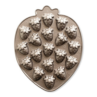 Nordic Ware Bakvorm Aardbei Bitelet Pan