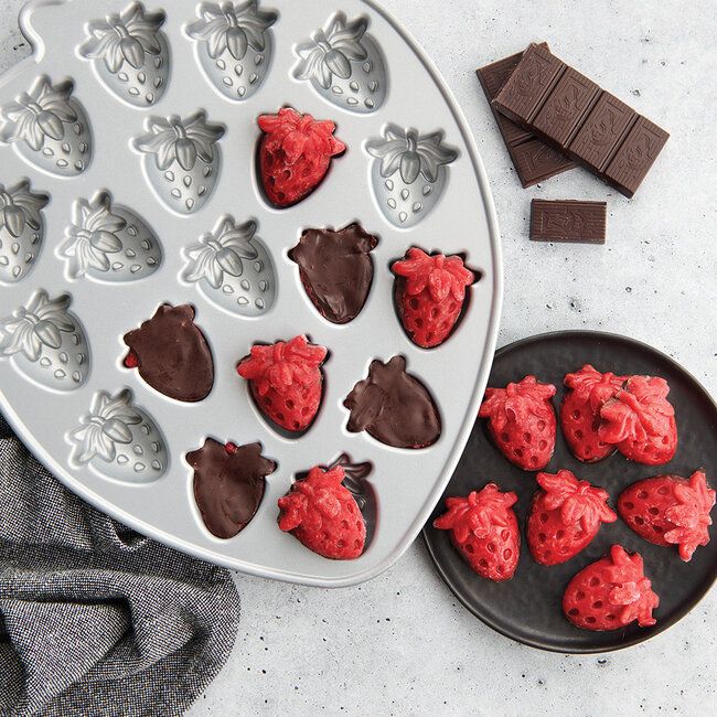 Nordic Ware Bakvorm Aardbei Bitelet Pan