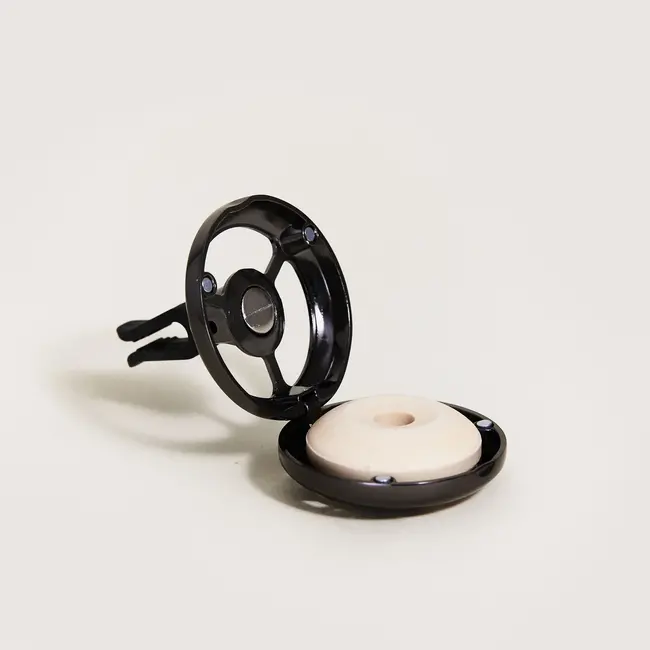 Maison Berger Autoparfum Startersset + 1 navulling Lolita Lempicka - Gun metal