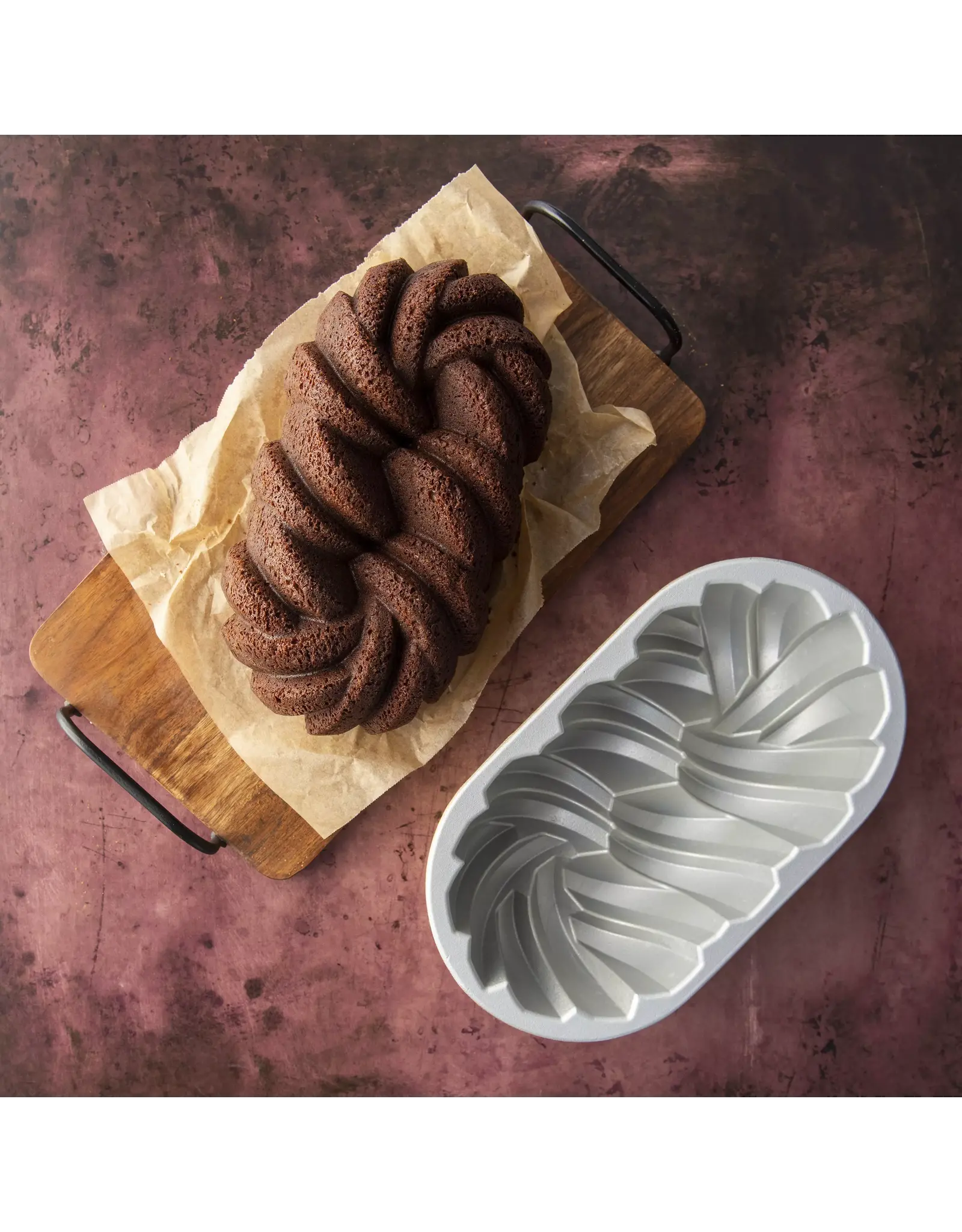 Nordic Ware Cakevorm Braided Loaf