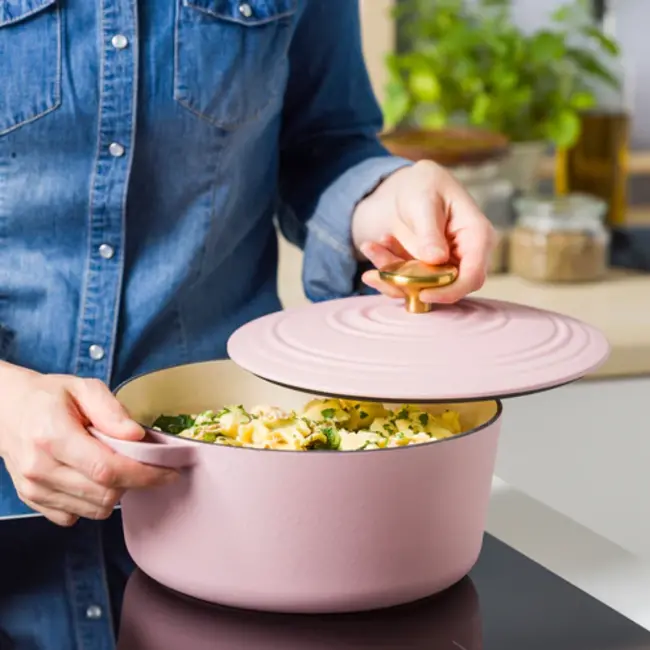 BK Braadpan Gietijzer Bourgogne Blush Pink 4.2 Liter / 24cm