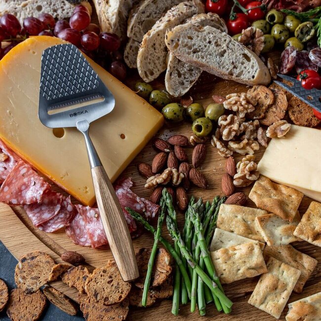 Boska Kaasschaaf Oslo+ Europees Eikenhout handvat en non-stick diamantpatroon