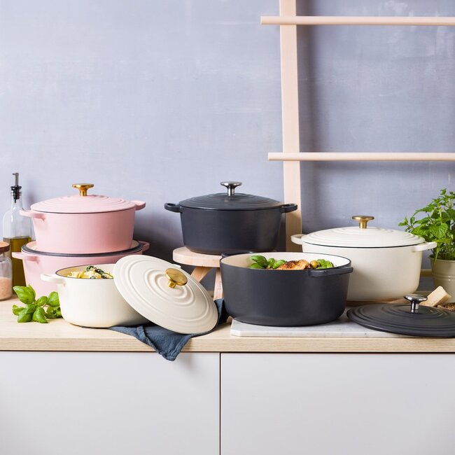 BK Braadpan Gietijzer Bourgogne Cream White 28cm - met gouden dop -  6.7 liter - geschikt voor 6-12 personen