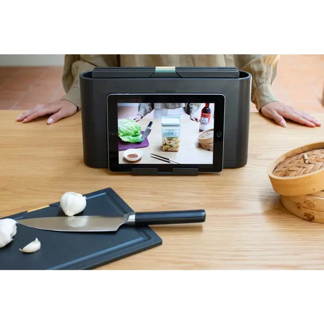 Brabantia 4 Snijplanken in set met Houder - Met Tablethouder Tasty+ Donker Grijs