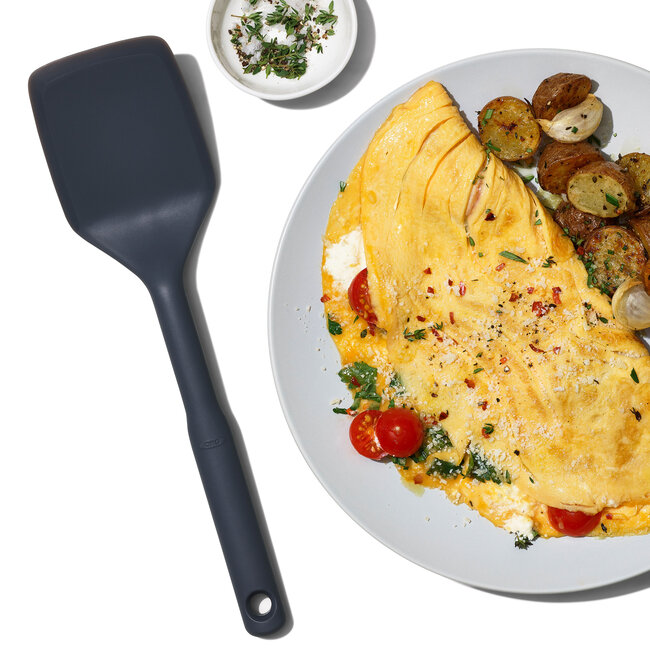 OXO OXO Good Grips Spatel – Kleine Flexibele Turner van Siliconen – Hittebestendig & Veilig voor pannen met anti-aanbaklaag – Perfect voor Delicate Gerechten