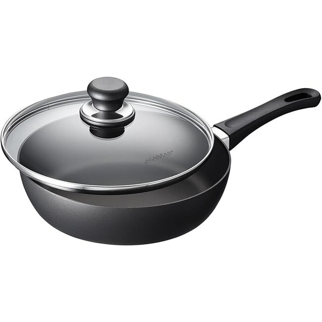 Scanpan Hapjespan / sauteerpan Classic Induction 24 cm met Deksel – Hoogwaardige Anti-aanbaklaag, Geschikt voor alle Warmtebronnen inclusief Inductie