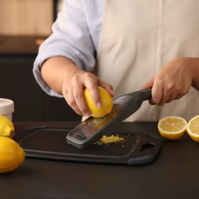 Zyliss Fijne Handrasp – Roestvrij Staal – Voor Parmezaan, Citrus en Gember