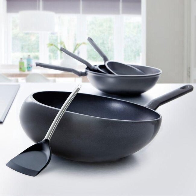 BK Wokpan Keramisch Easy Induction 30 cm – Aluminium met stalen bodem, geschikt voor alle warmtebronnen inclusief inductie en ovenbestendig tot 160°C