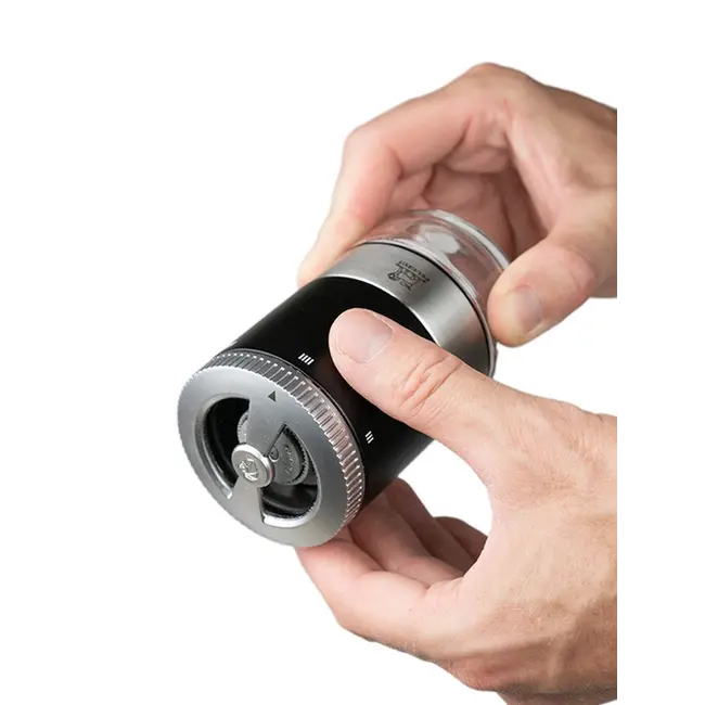 Peugeot Maestro Duo Peperbar en Zoutbar met verwisselbare flacons; premium molenset met gourmet selectie peper en zout voor maximale smaakbeleving