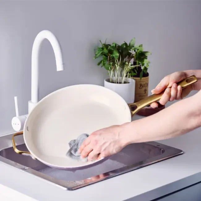 Greenpan Padova Blush Pink Pannenset 10-delig met PFAS-vrije keramische antiaanbaklaag; elegante complete set voor gezond en gelijkmatig koken