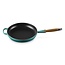 Le Creuset Signature Koekenpan – 2.6 liter - 28 cm – Gietijzer – Bleu Riviera – Met Houten Handvat - Met Hulpgreep