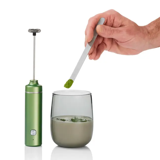 CHADO Modern Matcha Set – Elektrische Opschuimer, Glas & RVS Lepel – 3-delig