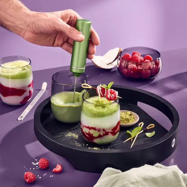 CHADO Modern Matcha Set – Elektrische Opschuimer, Glas & RVS Lepel – 3-delig