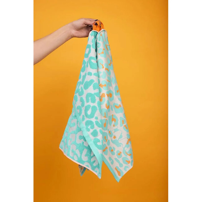 Vaat Amsterdam Cadeauset Thee- & Keukendoek - I love Leopard 2 - Turquoise / Orange