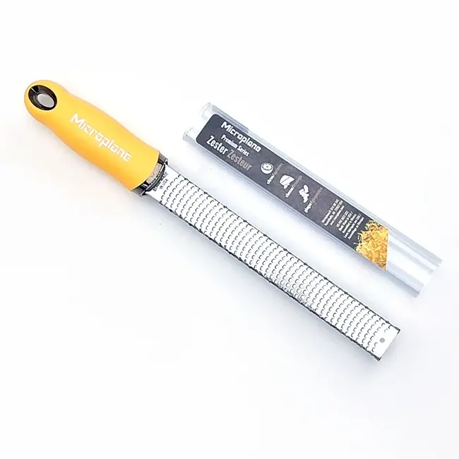 Microplane Premium Classic Citrus Zester – Vibrant Collection - Met Beschermkap - Soft-touch handgreep