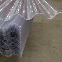 110 x 153 cm  Golfplaat Polycarbonaat Transparant Type F 177/51 Driewandig