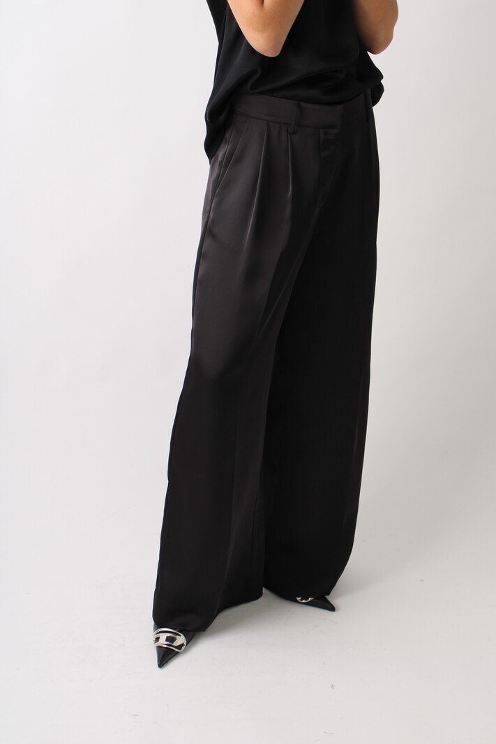 Remain Wide Pleat Broek