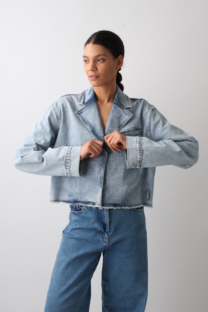 Remain Cropped Denim Jacket