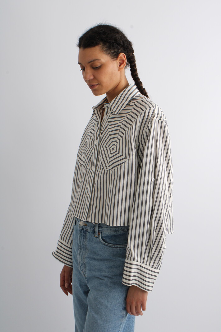 Remain Striped Cutline Shirt