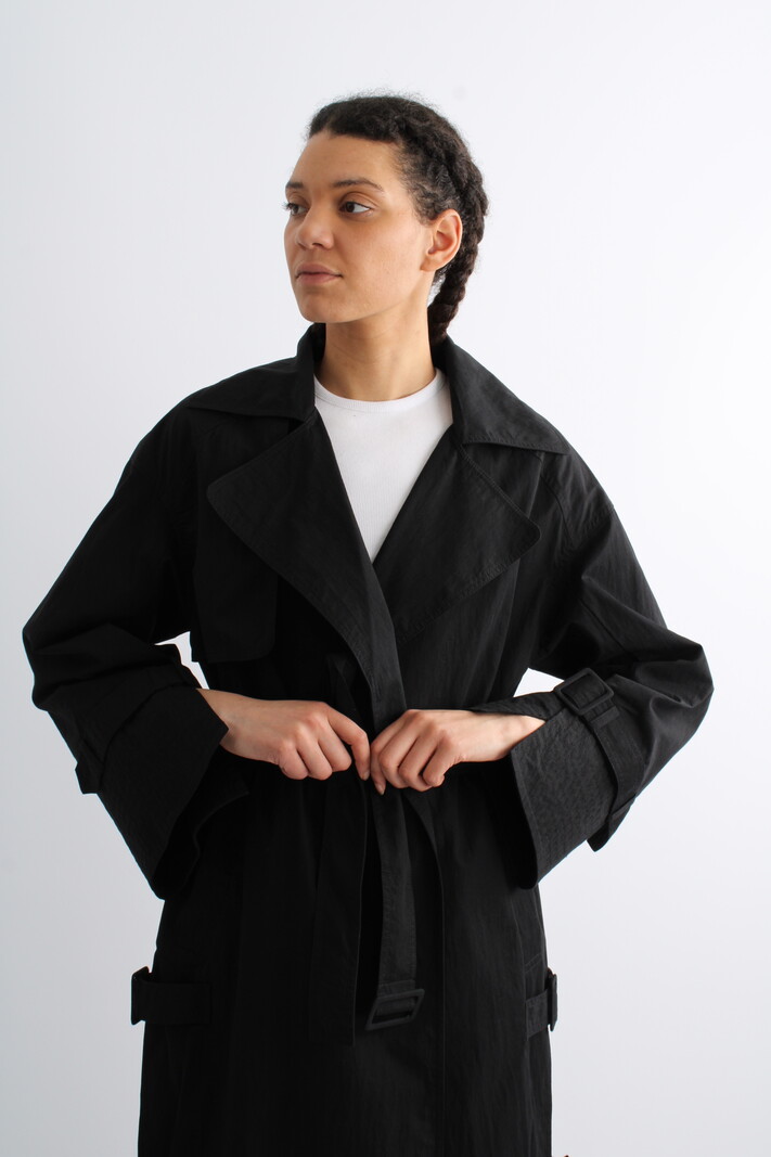 Isabelle Blanche Nero Trench Coat