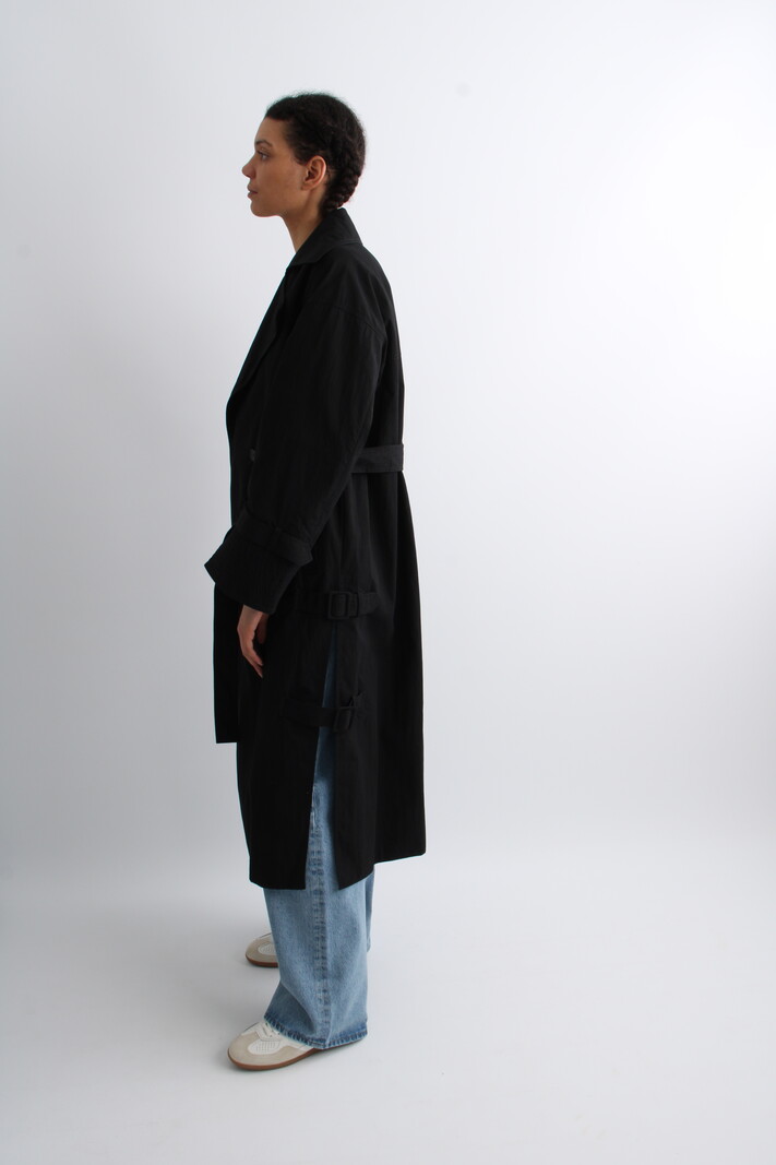 Isabelle Blanche Nero Trench Coat