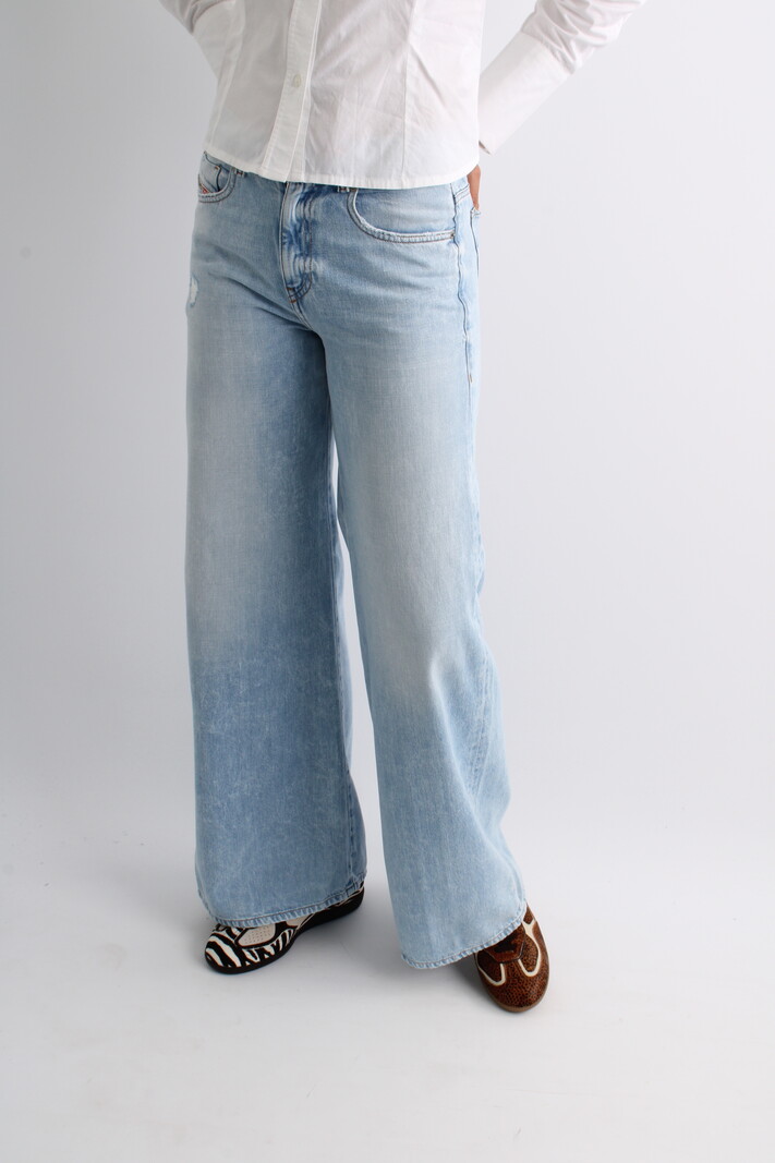 Diesel 1987 D-AKEMI Jeans