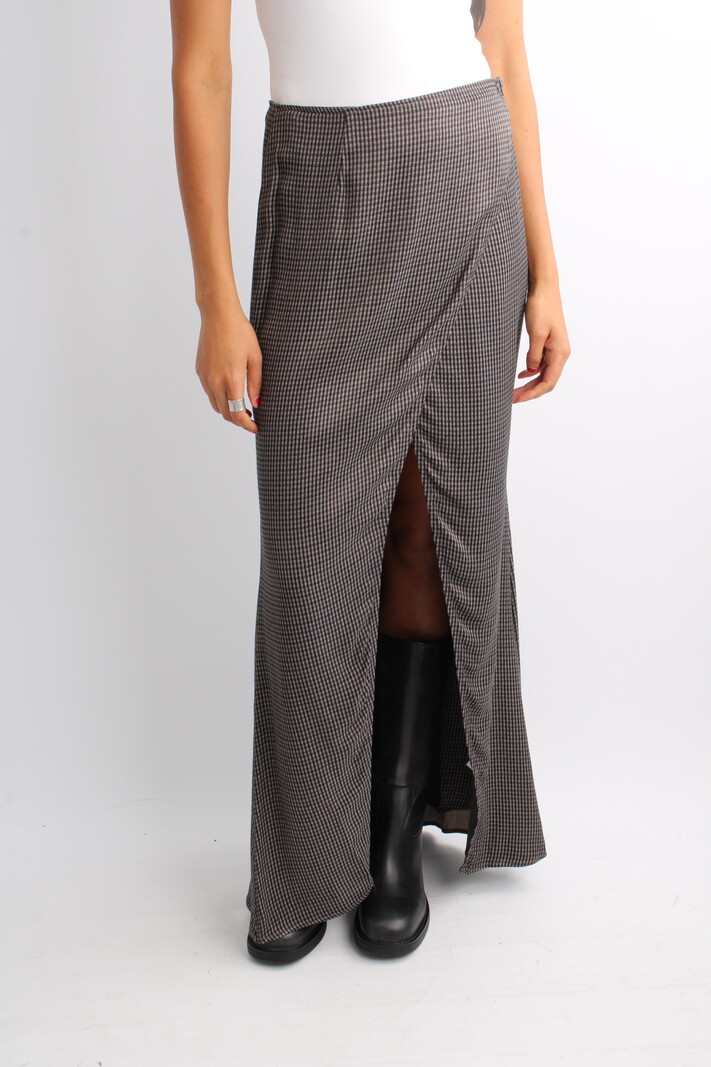 Remain Maxi Check Skirt