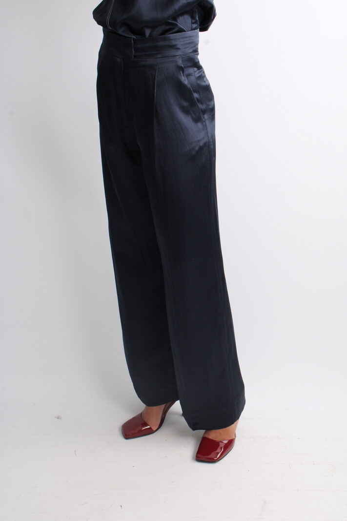 DAY Phoebe High Shine blend Trousers