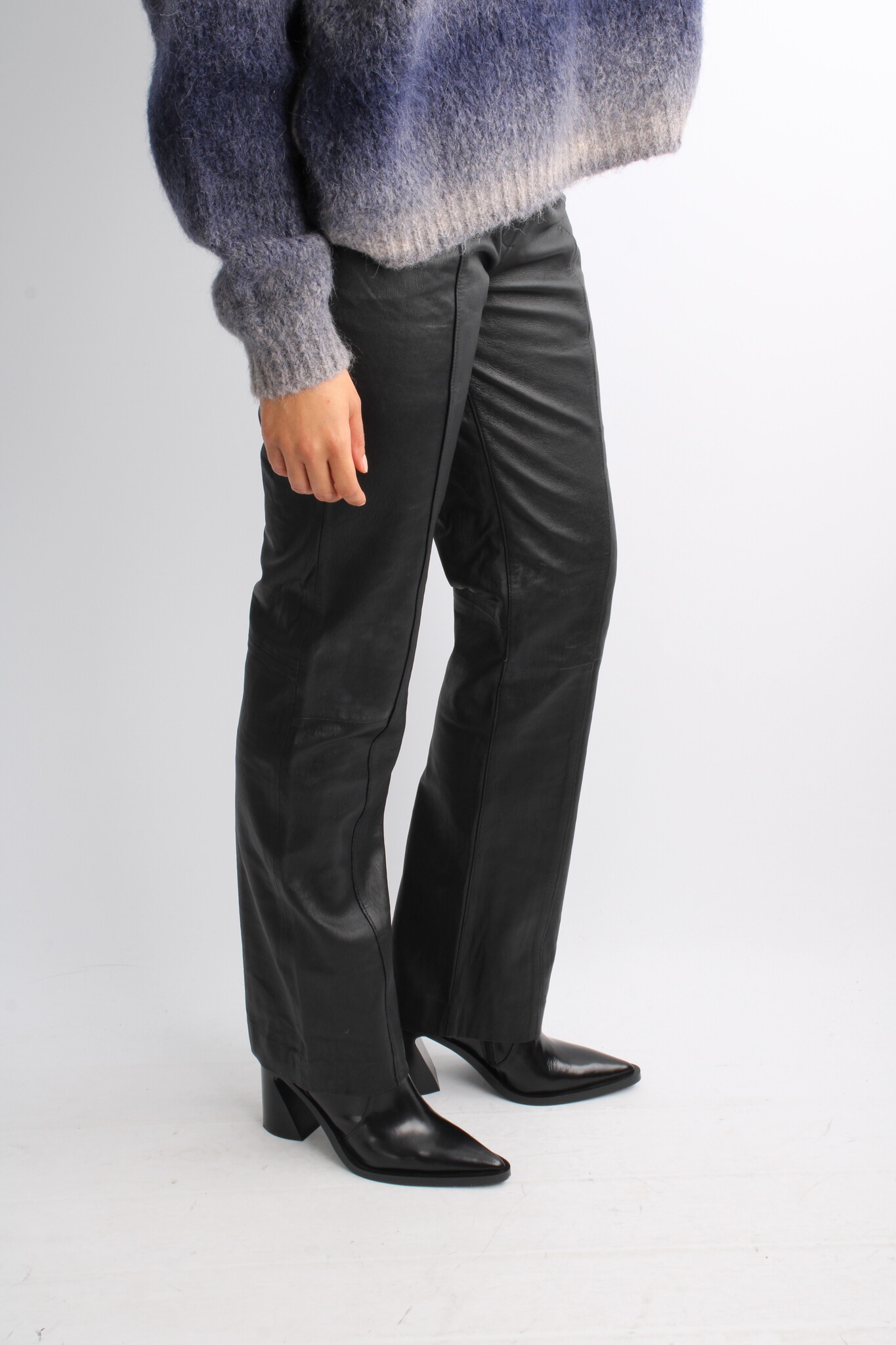 Remain Straight Leather Pants