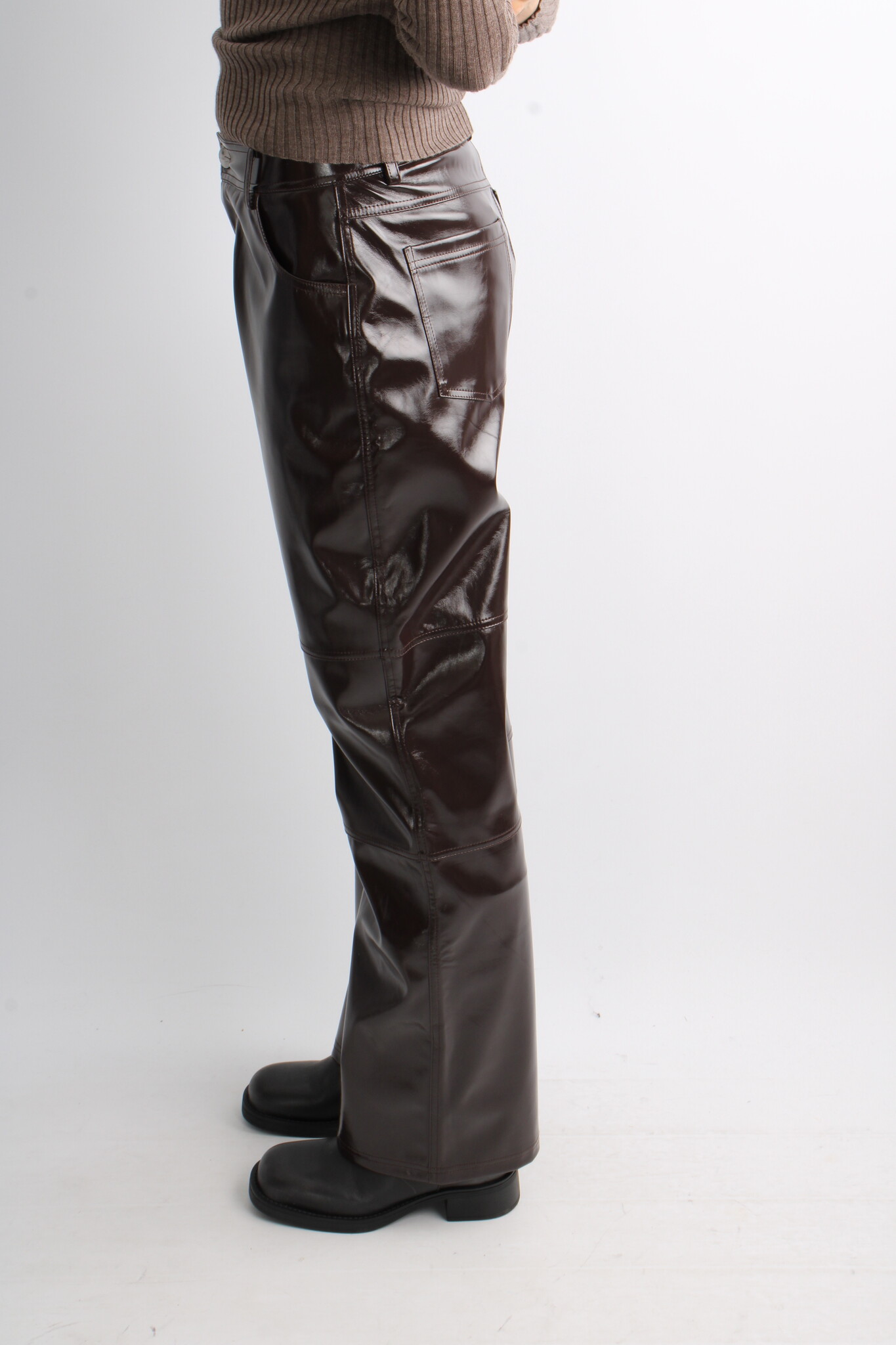 Résumé Varda Trousers