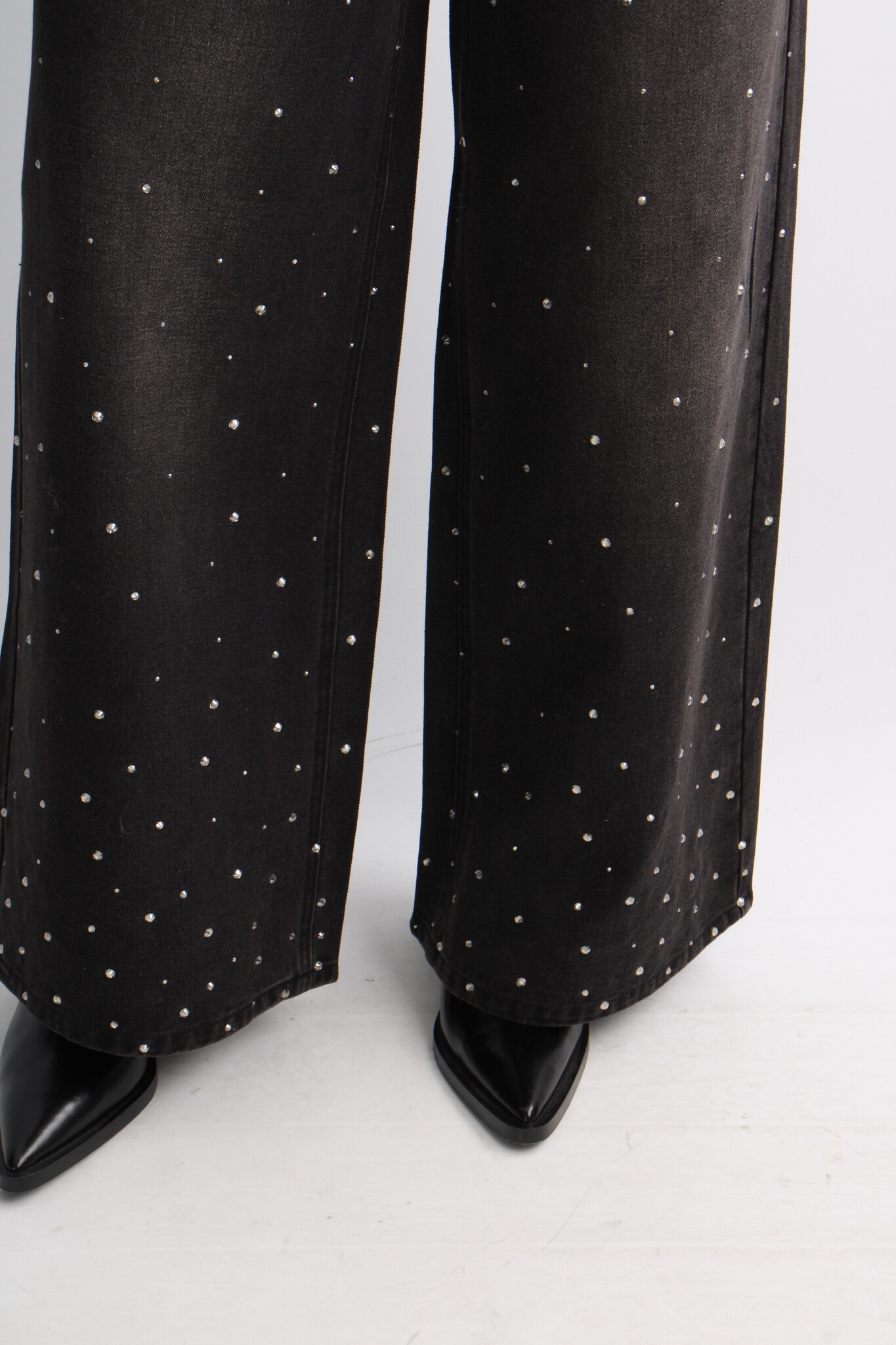 House of Sunny Crystallized Jeans