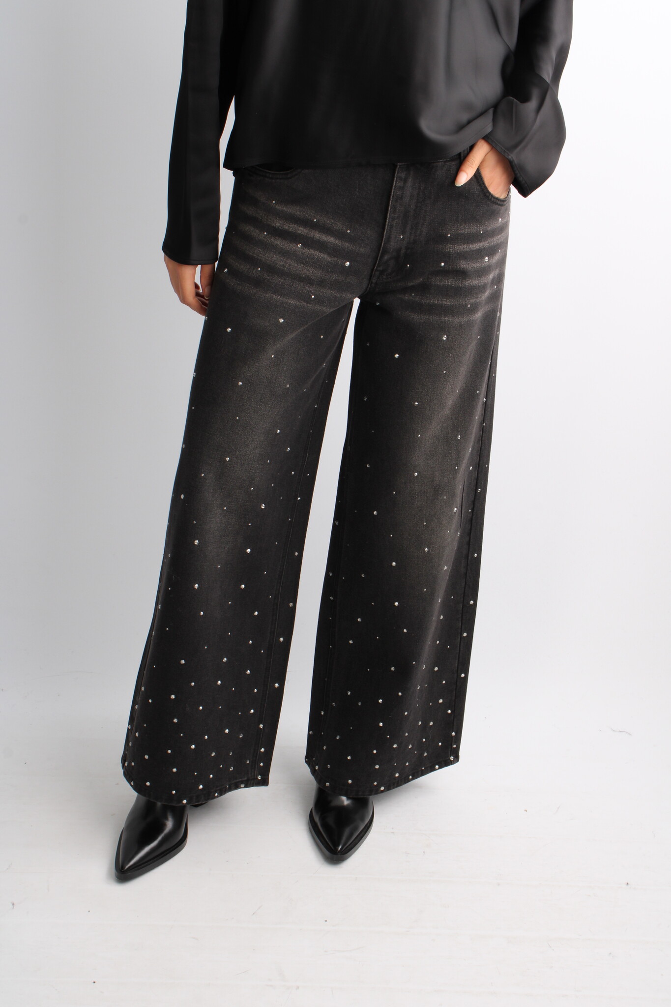 House of Sunny Crystallized Jeans