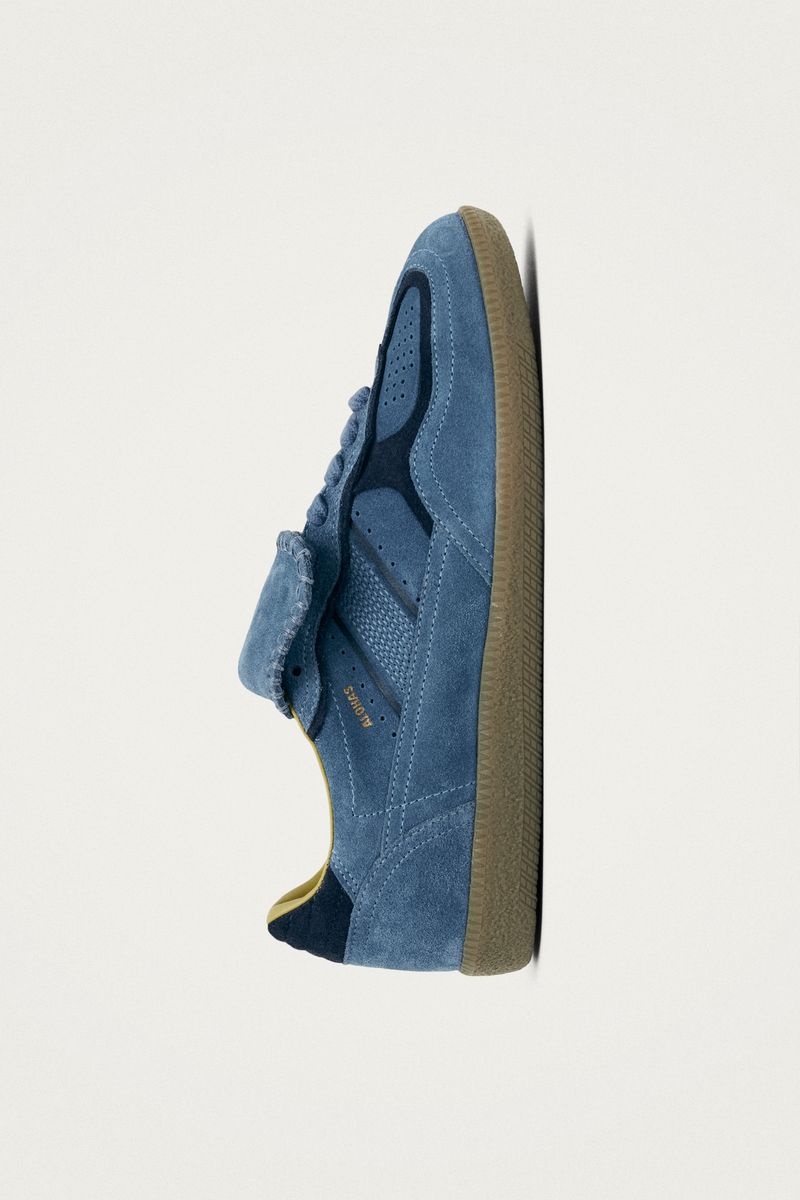 Alohas Club Suede Sneakers