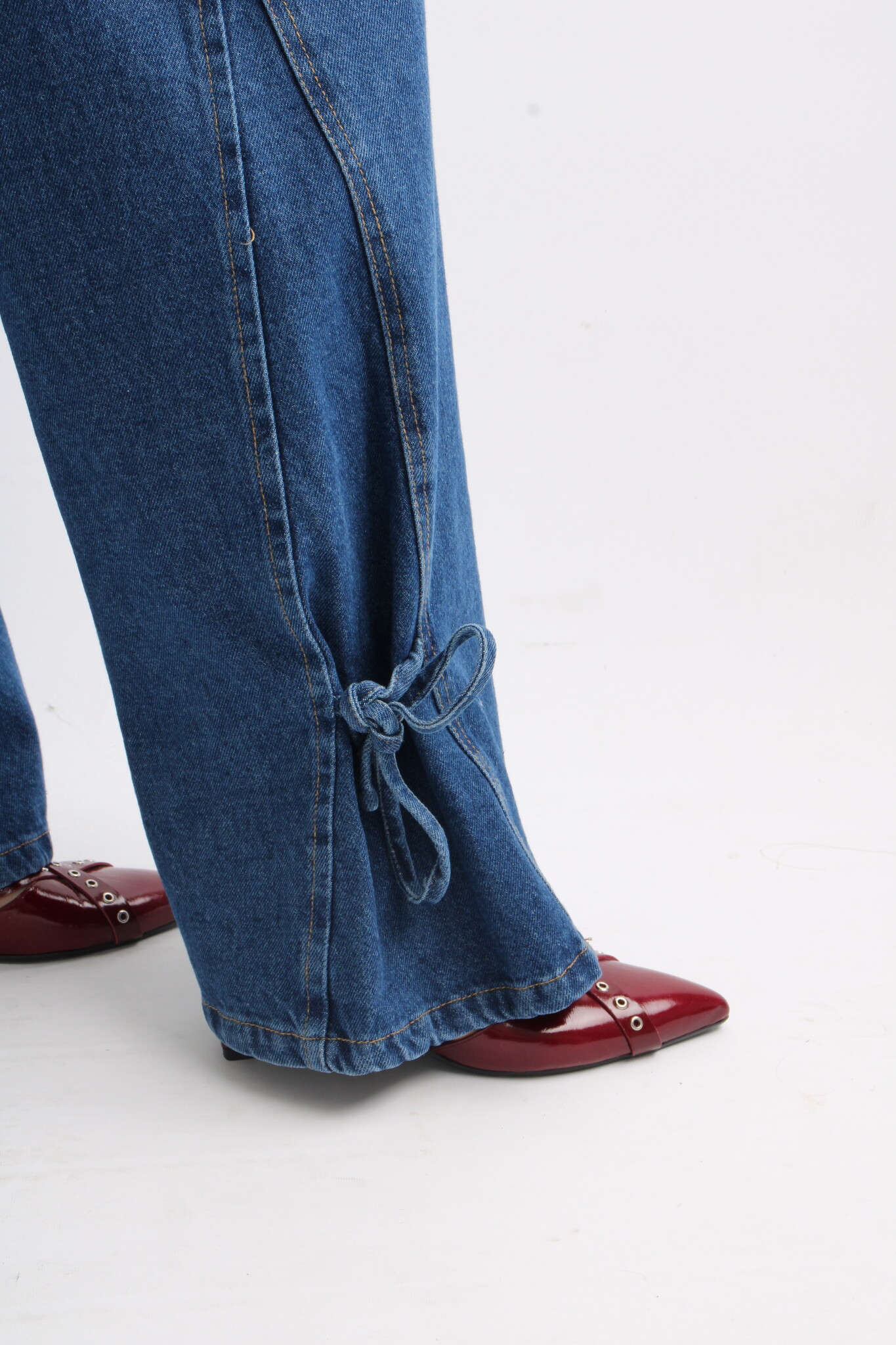 Laagam Jada Relaxed Jeans
